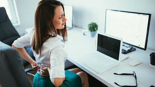 Back Pain When its Normal And When to See a Pain Management Specialist Banner